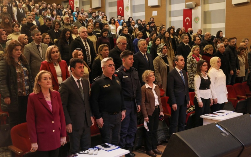 KORKUT ATA KONGRE VE KÜLTÜR MERKEZİ’NDE ETİMESGUT KAYMAKAMLIĞI EĞİTİM VE GÜVENLİK PROJESİ İLÇE YÜRÜTME KURULU TOPLANTISI DÜZENLENDİ