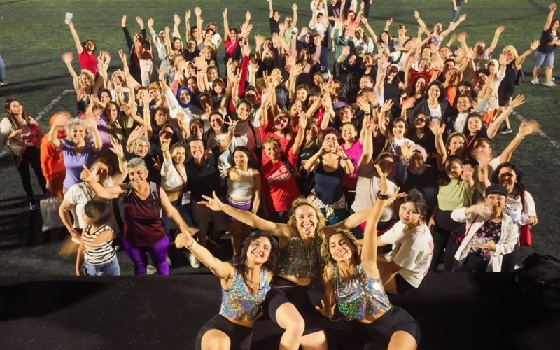 ETİMESGUT BELEDİYESİ´NDEN ZUMBA FESTİVALİ