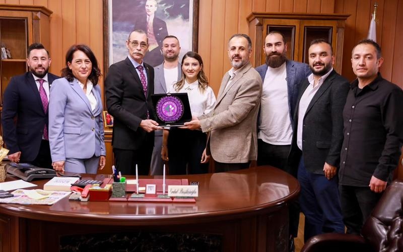 BAŞKAN BEŞİKCİOĞLU, ANKARA TİCARET ODASI 60. MESLEK KOMİTESİ İLE BİR ARAYA GELDİ