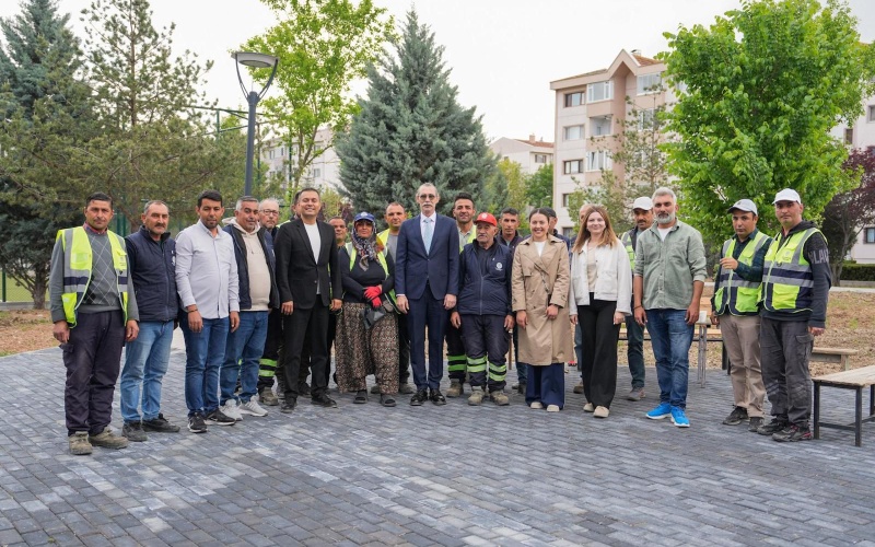 YEŞİL ALANLAR GELECEK NESİLLER İÇİN MODERNİZE EDİLİYOR