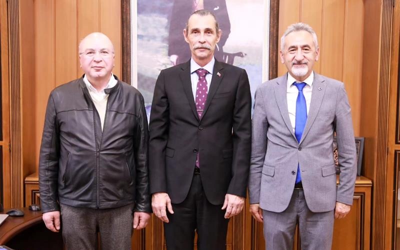 CHP ORDU MİLLETVEKİLİ MUSTAFA ADIGÜZEL BAŞKAN BEŞİKCİOĞLU´NU ZİYARET ETTİ