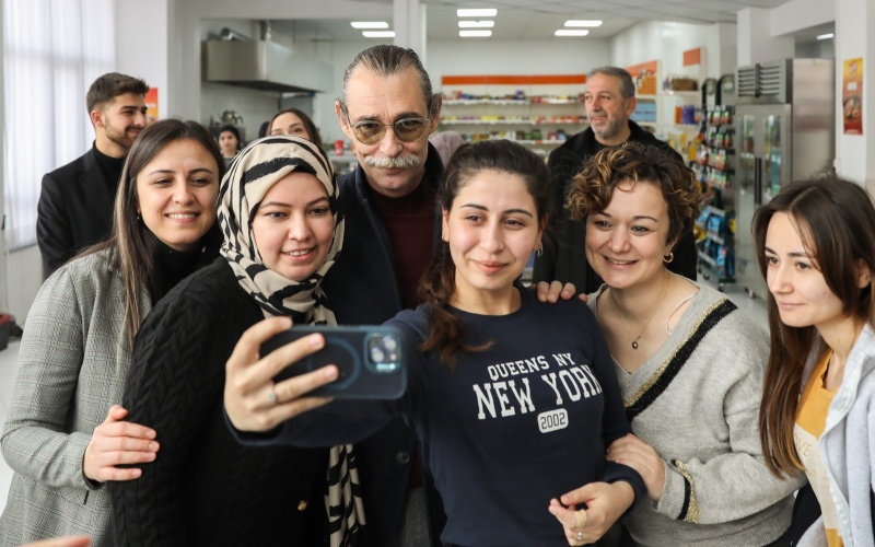 ETİMESGUT BELEDİYESİ’NDEN ERYAMAN KYK KIZ YURDUNDAKİ ÖĞRENCİLERE ÜCRETSİZ RİNG HİZMETİ