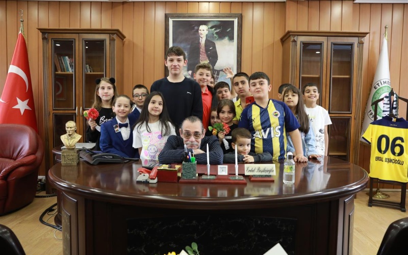 ETİMESGUT'TA 23 NİSAN COŞKUSU