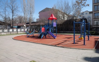 /PARKLAR/ZÜHRE ÖĞRETMEN PARKI/p1254297.JPG