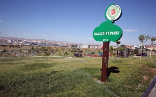 /PARKLAR/MALAZGİRT PARKI/21012019105302malazgirtparki-6.jpeg