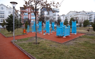 /PARKLAR/OSMAN YÜKSEL SERDENGEÇTİ PARKI/05.jpg