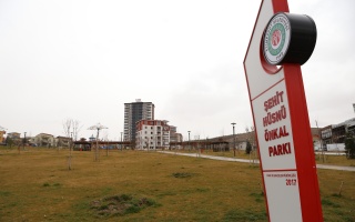 /PARKLAR/ŞEHİT HÜSNÜ ÖNKAL PARKI/karoa-lu-parka-21.jpg